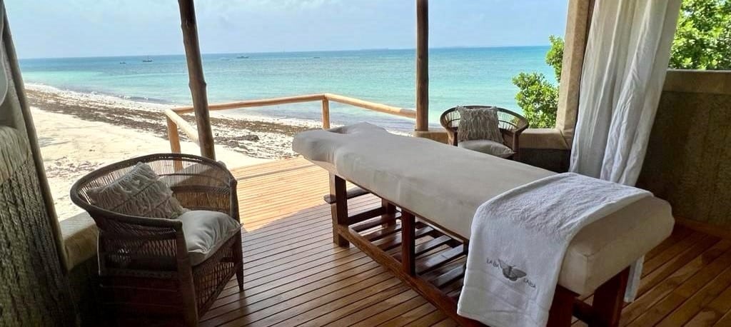 Massage avec vue exceptionnelle depuis le spa de Fanjove
