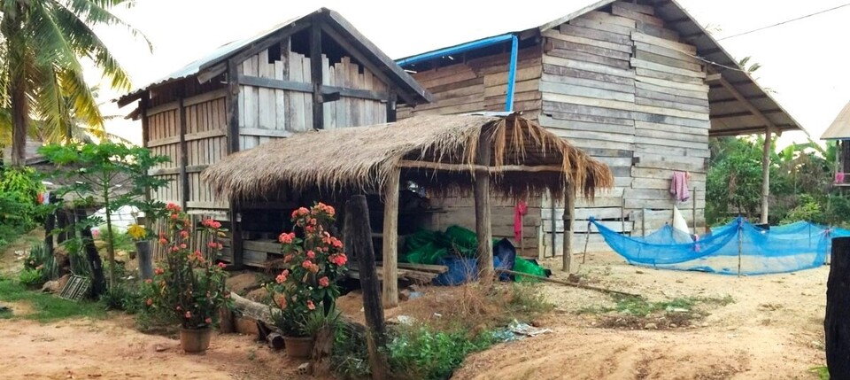 Balade à vélo dans la campagne autour du village authentique de Banteay Chhmar